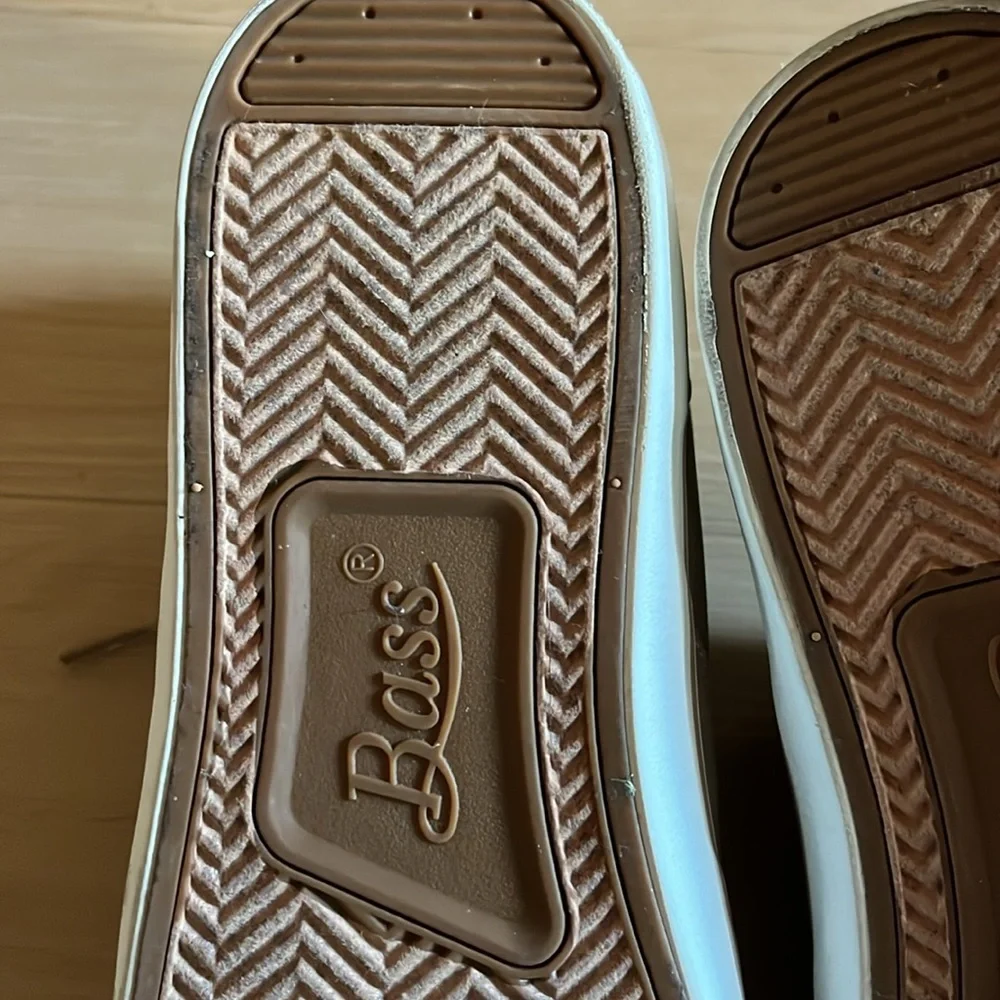 G.H. Bass & Co. from manufacturers